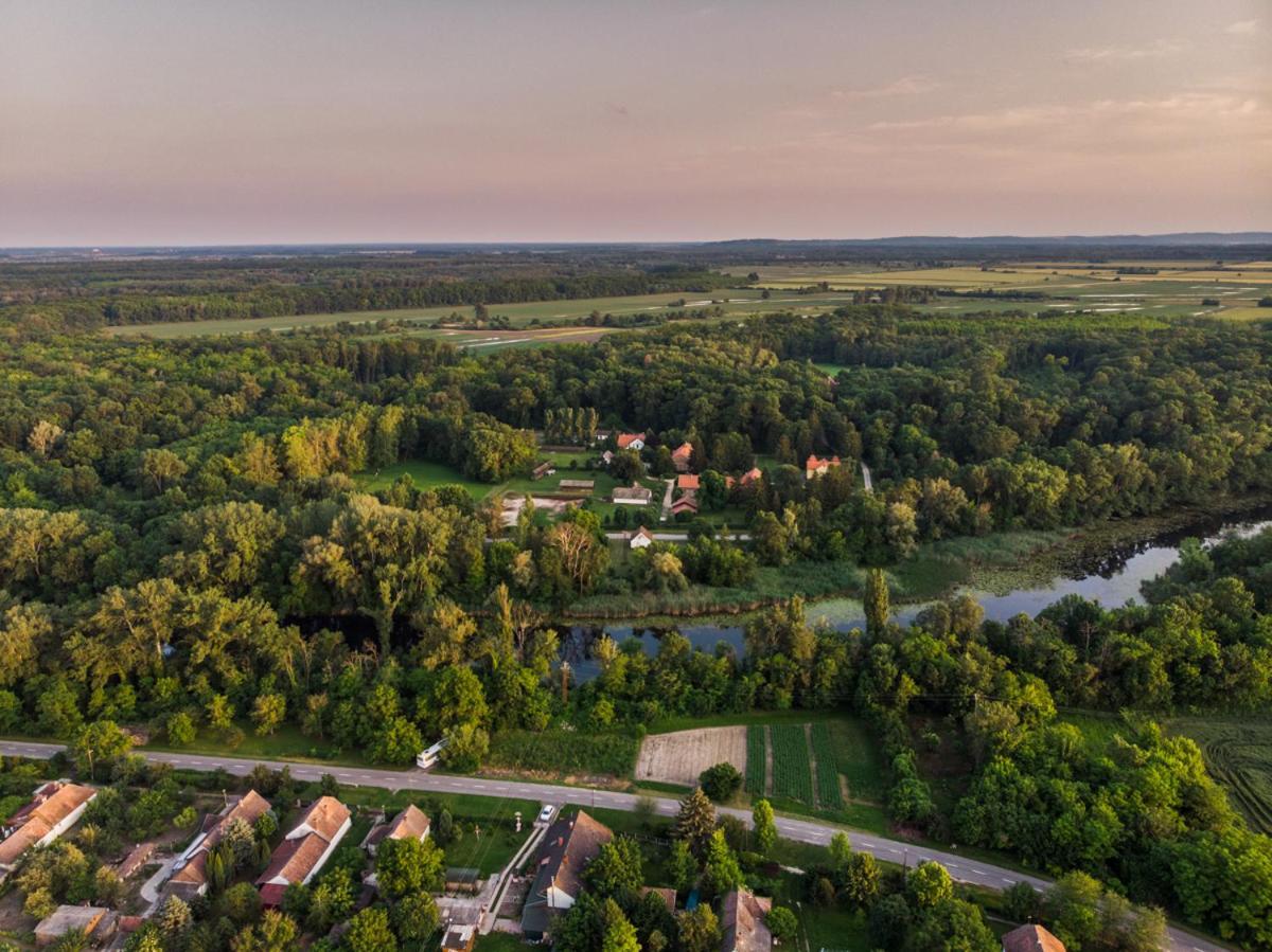 Gemenc Vendeghaz Hotel Hercegszanto ภายนอก รูปภาพ